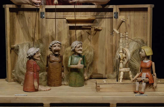 divadelní inscenace Tři přadleny