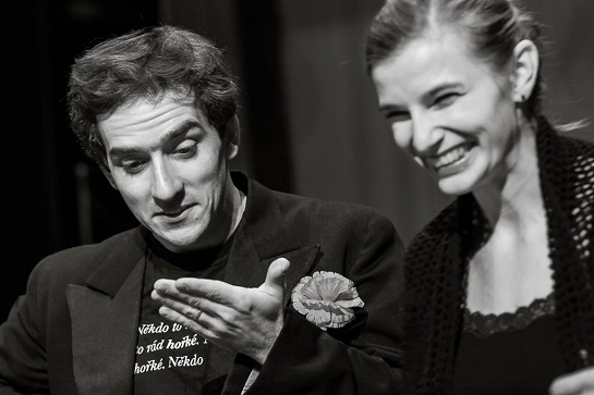 Matouš Rum a Nina Horáková při zkoušce Chaplina (foto ze zkoušek Petr Veselý)