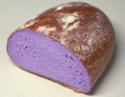 fialový chléb